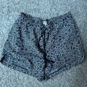 Madewell blue and white shorts. Size XS.